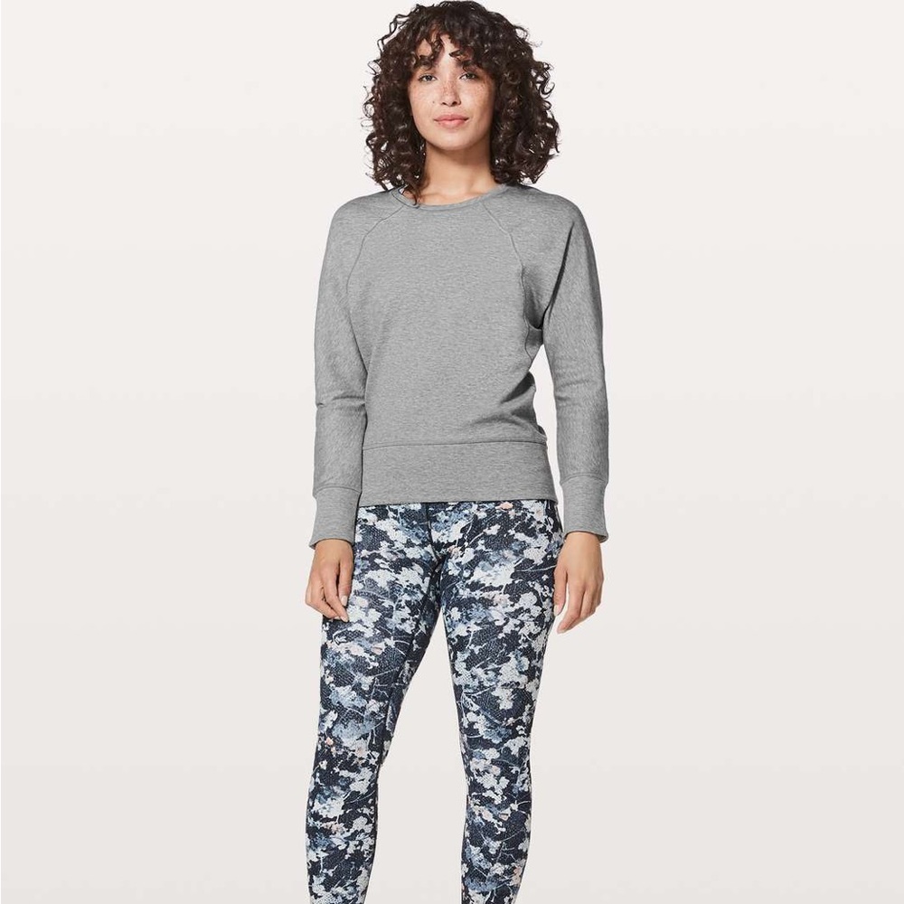 Lululemon reversible pullover crew neck